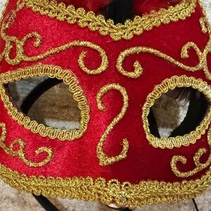 ✨ Ornate Mardi Gras Mask with Headband ✨